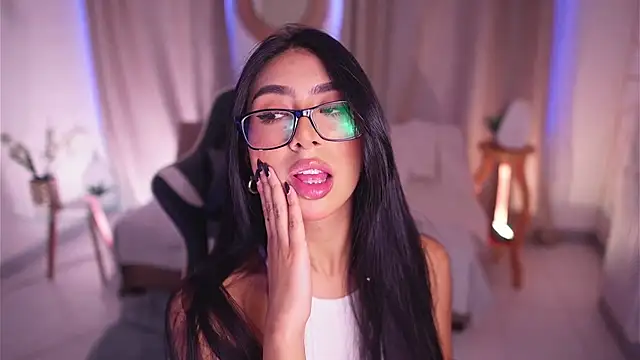 Snapshot of Sara_albrecht chatting on February 11, 12:27 pm Sara albrecht online show from February 11, 12:27 pm