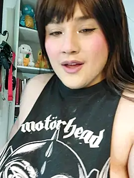 ItsNaiixa online show from February 7, 10:02 pm