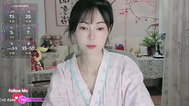 Snapshot of Lisa-s chatting on October 20, 2:56 am Lisa-s online show from October 20, 2:56 am