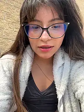 Lily candy X online show from February 20, 7:47 pm