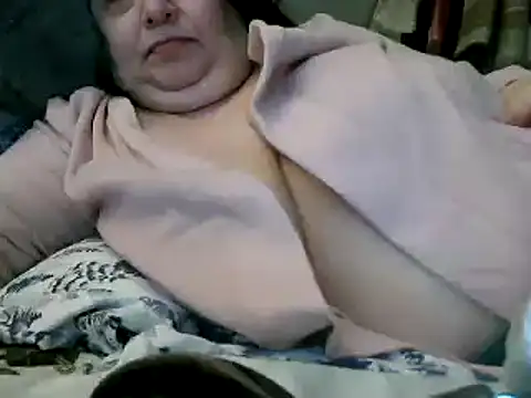 WHITEDAROSE online show from February 10, 7:38 pm