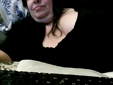 WHITEDAROSE online show from February 19, 3:50 am