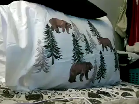 WHITEDAROSE online show from February 25, 6:20 pm