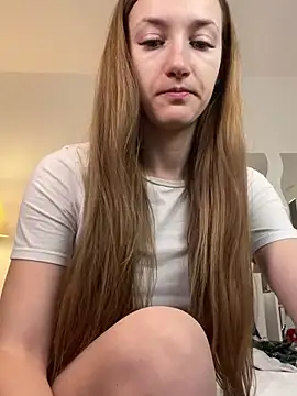 Snapshot of KateRedgar chatting on March 15, 3:27 pm KateRedgar online show from March 15, 3:27 pm