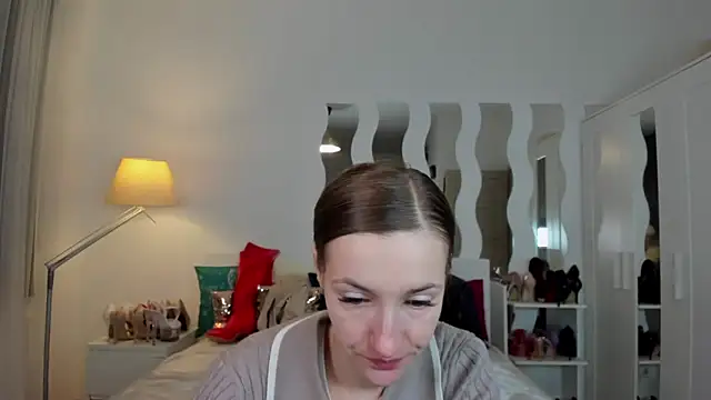 Snapshot of KateRedgar chatting on March 21, 12:50 pm KateRedgar online show from March 21, 12:50 pm