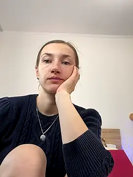 Snapshot of KateRedgar chatting on September 30, 1:05 pm KateRedgar online show from September 30, 1:05 pm