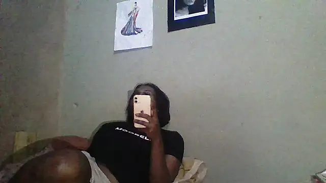 Moorella1 online show from September 17, 7:26 pm