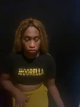 Moorella1 online show from November 27, 1:35 pm