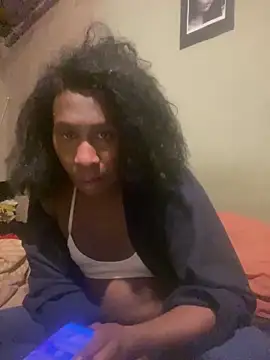 Moorella1 online show from April 8, 8:20 pm