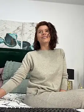 tanyagrey online show from February 3, 7:29 am