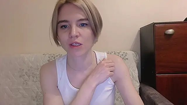 Snapshot of Eva_vagner chatting on March 8, 2:30 pm Eva vagner online show from March 8, 2:30 pm