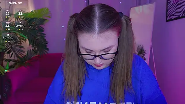 Snapshot of Mia__Peach chatting on February 16, 1:58 am Mia Peach online show from February 16, 1:58 am