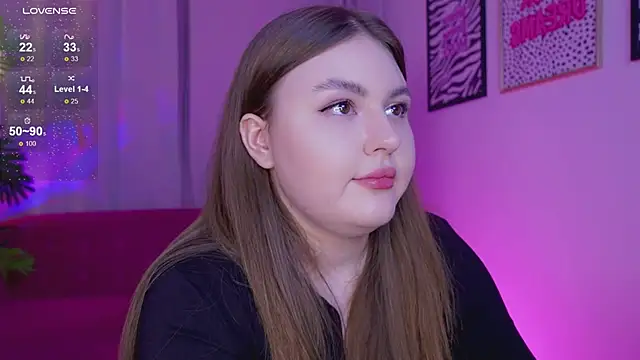 Snapshot of Mia__Peach chatting on February 19, 1:40 am Mia Peach online show from February 19, 1:40 am