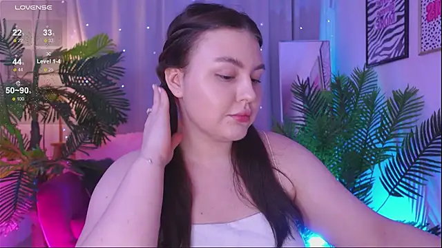 Snapshot of Mia__Peach chatting on March 6, 9:09 pm Mia Peach online show from March 6, 9:09 pm