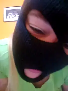 Snapshot of lamorbosa37 chatting on January 10, 10:15 pm lamorbosa37 online show from January 10, 10:15 pm