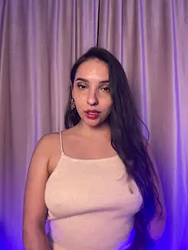 Snapshot of ThaliaRivera_ chatting on October 17, 11:40 pm ThaliaRivera online show from October 17, 11:40 pm