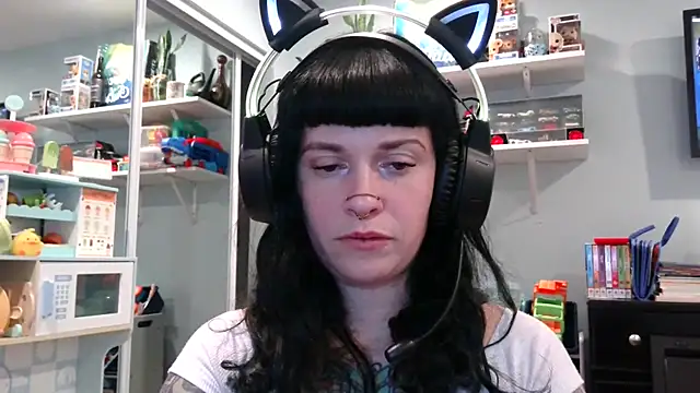 Marcelinegoddess online show from February 13, 6:30 am