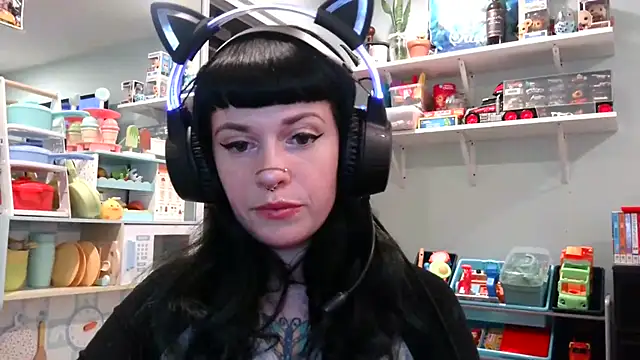 Marcelinegoddess online show from February 14, 3:33 am