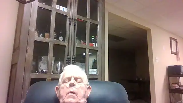 bootlegmanz online show from November 22, 6:40 pm