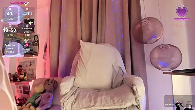 BarbieVenus online show from October 1, 8:37 pm