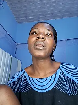 TrishaKalid online show from September 29, 9:36 am