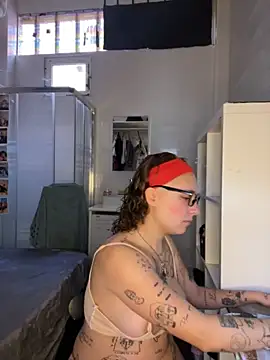 Hawitxui online show from October 12, 10:47 am