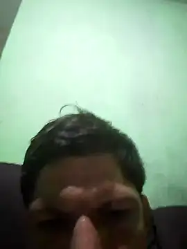 Snapshot of Alonsomadeira chatting on September 24, 3:48 pm Alonsomadeira online show from September 24, 3:48 pm