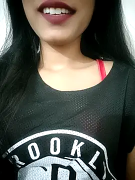 Hot Goldengirl online show from March 20, 9:15 am