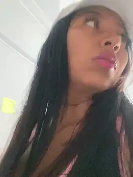 luisa16xxx online show from February 26, 9:05 pm