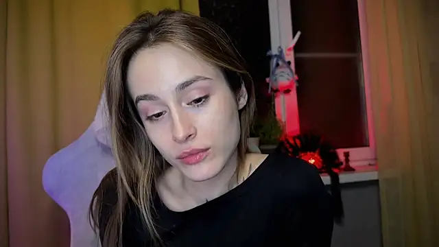 Snapshot of aviva_faith chatting on December 9, 1:18 am aviva faith online show from December 9, 1:18 am