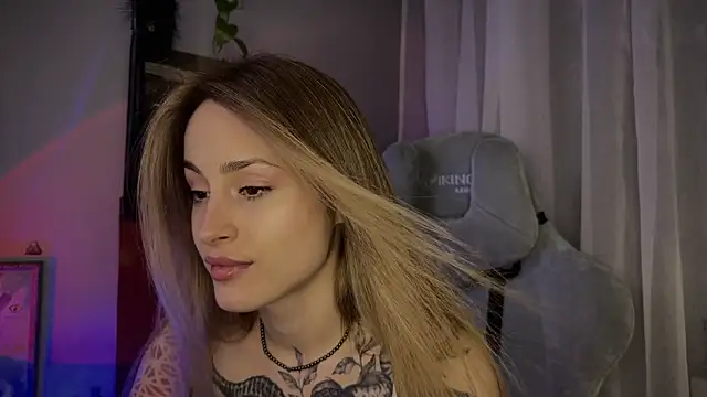 Snapshot of aviva_faith chatting on February 9, 9:28 pm aviva faith online show from February 9, 9:28 pm