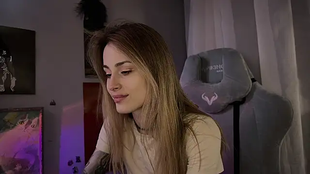 Snapshot of aviva_faith chatting on March 3, 10:20 pm aviva faith online show from March 3, 10:20 pm