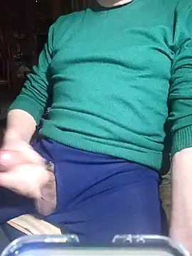 Snapshot of pagani5656 chatting on January 26, 4:41 am pagani5656 online show from January 26, 4:41 am