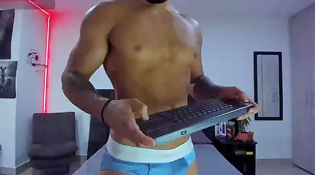 Alexander Martines online show from March 5, 10:32 pm