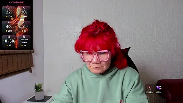 Salomeediaz  online show from January 31, 9:05 pm