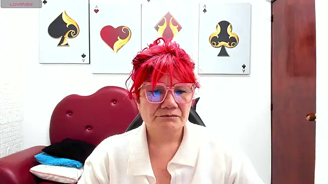 Salomeediaz  online show from September 13, 9:03 pm