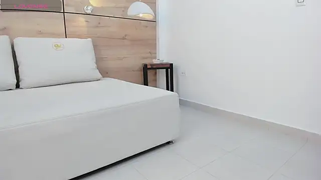 martina touss online show from March 21, 1:56 am