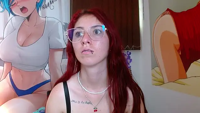 Snapshot of mildre303av chatting on September 27, 7:30 pm mildre303av online show from September 27, 7:30 pm