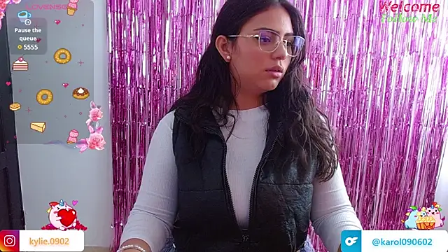 karol 9 online show from February 22, 9:48 pm