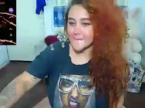 Snapshot of loly_bigbooty4u chatting on March 13, 3:44 am loly bigbooty4u online show from March 13, 3:44 am