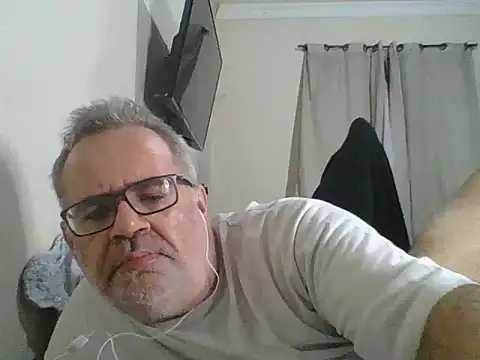 DockTVXXX online show from January 15, 2:05 am