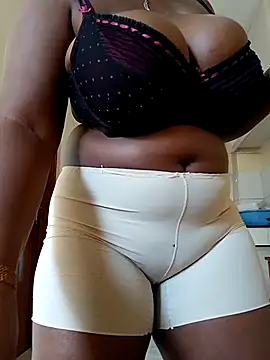 suckmyboobs12  online show from March 3, 7:21 am