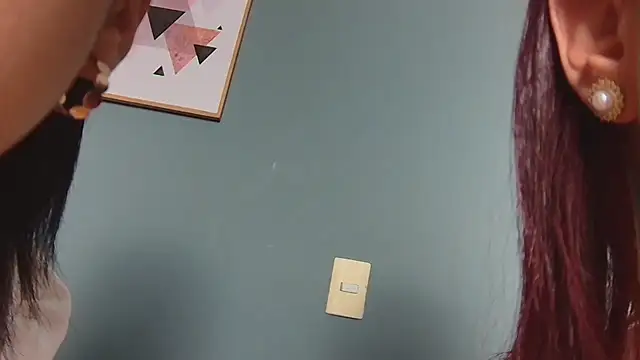 strawberrymia68 online show from March 19, 1:07 pm