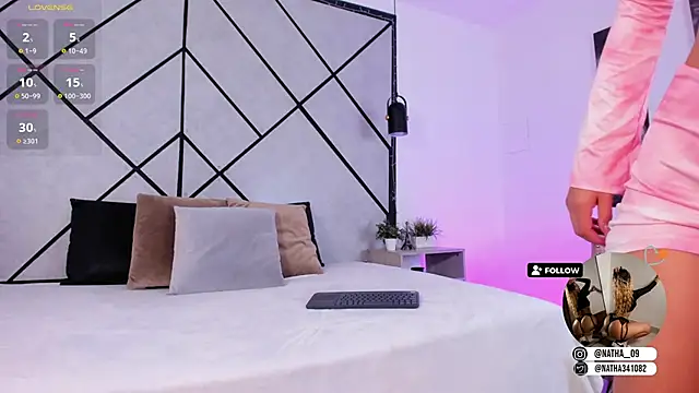 Natasha Smith09 online show from March 8, 7:31 pm