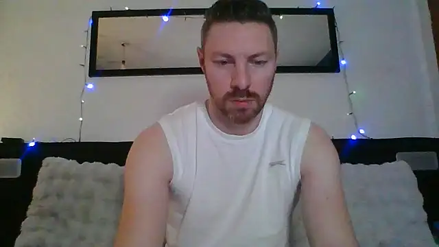 Snapshot of Fit4fun24 chatting on February 7, 5:29 pm Fit4fun24 online show from February 7, 5:29 pm