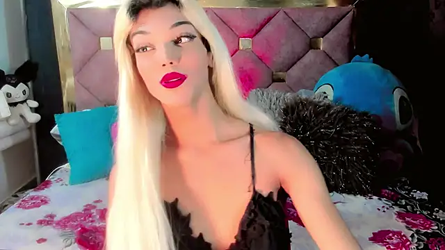 the-horus-girl online show from December 29, 1:13 am