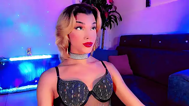 the-horus-girl online show from October 10, 1:59 am