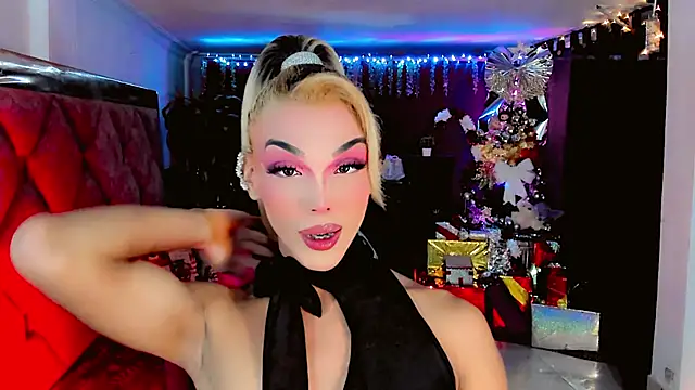 the-horus-girl online show from December 4, 9:45 pm