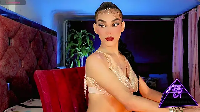 the-horus-girl online show from June 4, 9:48 am
