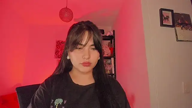 Snapshot of sol__angel chatting on February 28, 6:10 am sol angel online show from February 28, 6:10 am